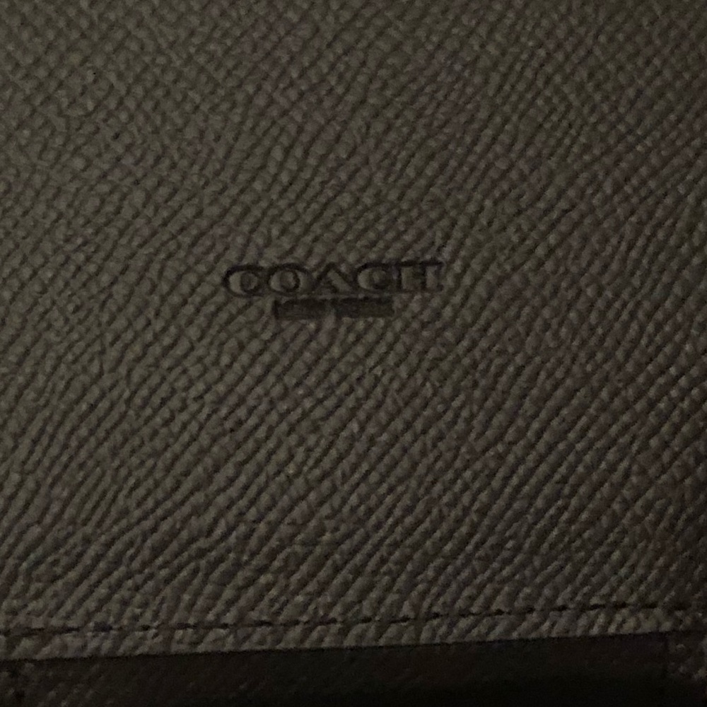 ๐ Coach Triple Pill Box Travel Case - Picture 7 of 7